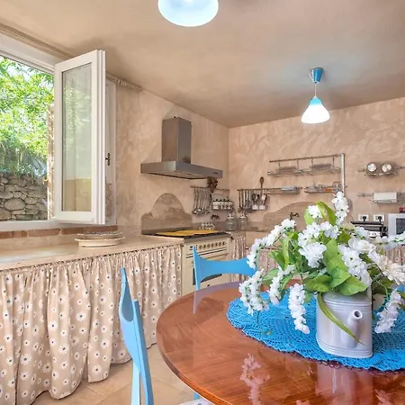 Lu Casal De Fio Apartment